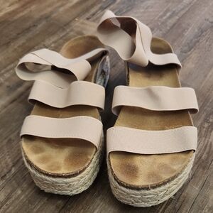 Steve Madden Flatform